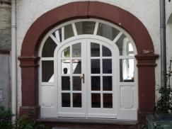 Holz-Haustür