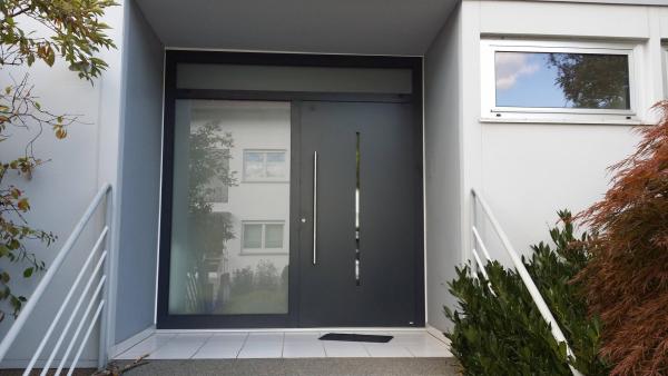 Haustür nachher